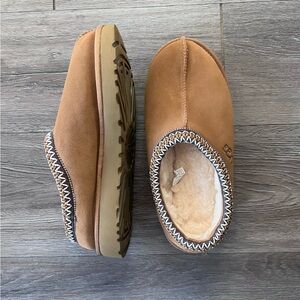 UGG Tan Tasman Slippers with Cream Fleece